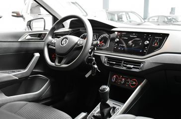 Voertuigafbeelding 6