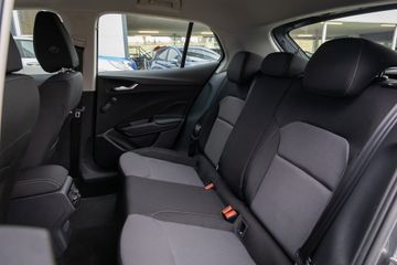 Voertuigafbeelding 13