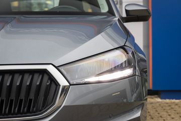 Voertuigafbeelding 6