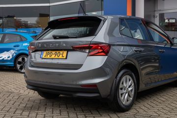 Voertuigafbeelding 8