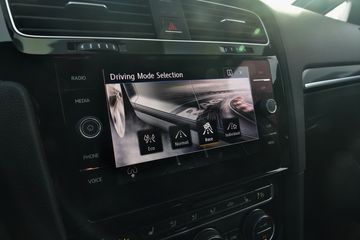 Voertuigafbeelding 23