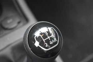 Voertuigafbeelding 19