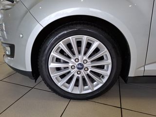 Voertuigafbeelding 13