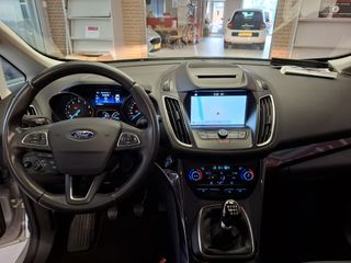 Voertuigafbeelding 8