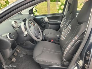 Voertuigafbeelding 9