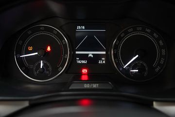 Voertuigafbeelding 16