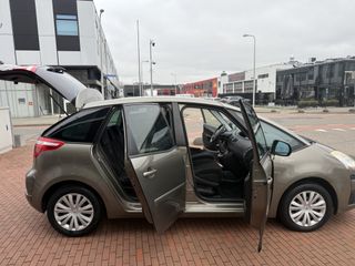 Voertuigafbeelding 41