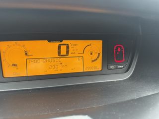 Voertuigafbeelding 77