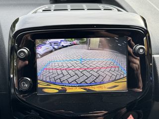 Voertuigafbeelding 8