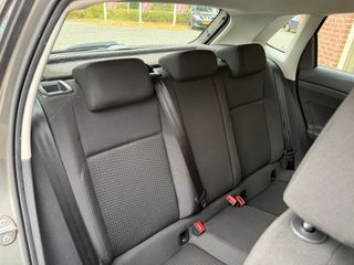 Voertuigafbeelding 35