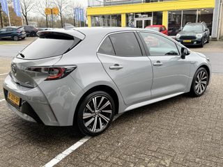 Voertuigafbeelding 8