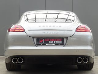 Voertuigafbeelding 5