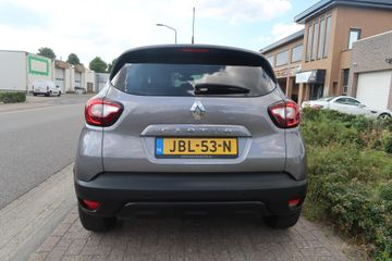 Voertuigafbeelding 30