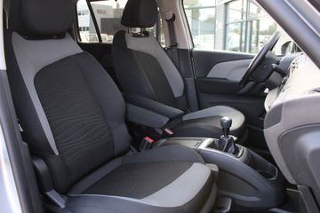 Voertuigafbeelding 10