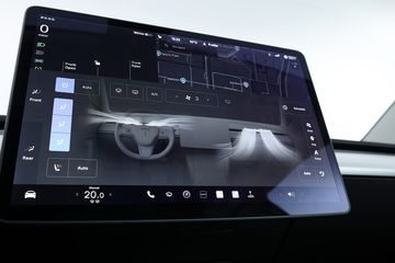 Voertuigafbeelding 18