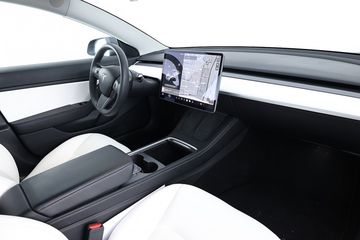 Voertuigafbeelding 3