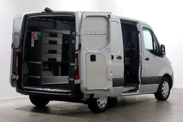 Voertuigafbeelding 10