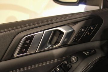 Voertuigafbeelding 36