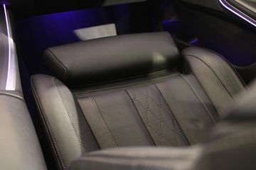 Voertuigafbeelding 38