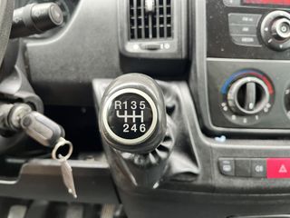 Voertuigafbeelding 36