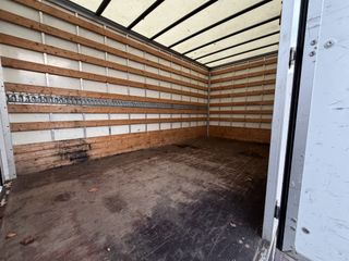 Voertuigafbeelding 6