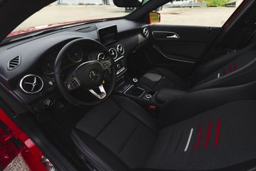 Voertuigafbeelding 19