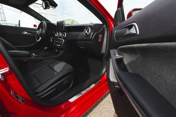 Voertuigafbeelding 32