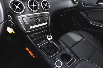 Voertuigafbeelding 42