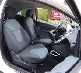 Voertuigafbeelding 6