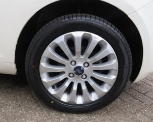 Voertuigafbeelding 9