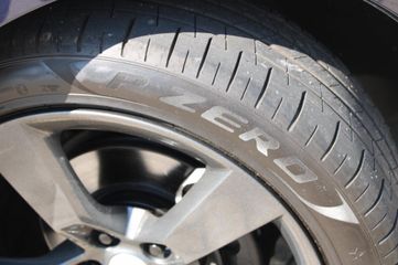 Voertuigafbeelding 4