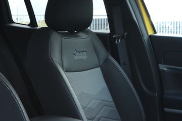 Voertuigafbeelding 15