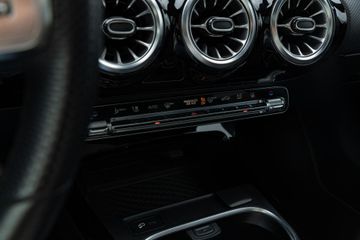 Voertuigafbeelding 42