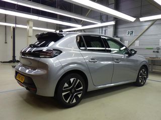 Voertuigafbeelding 2