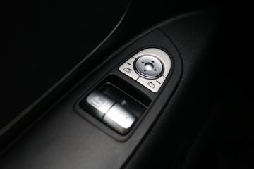 Voertuigafbeelding 30