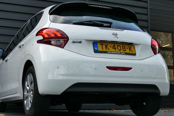 Voertuigafbeelding 6