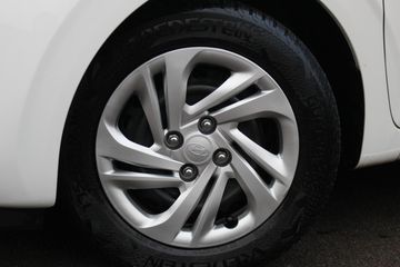 Voertuigafbeelding 10