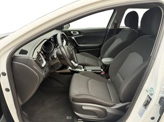 Voertuigafbeelding 10