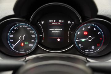 Voertuigafbeelding 16