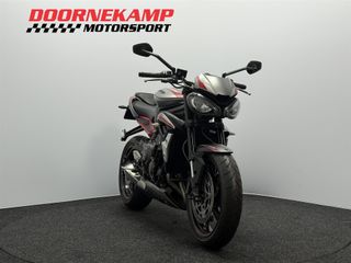 Voertuigafbeelding 3