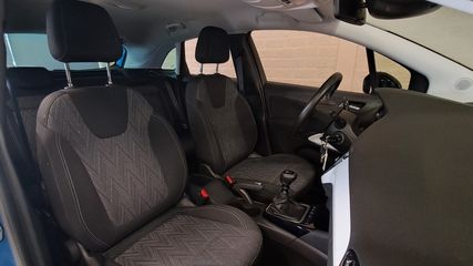 Voertuigafbeelding 13