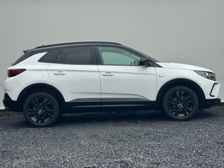 Voertuigafbeelding 7