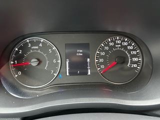 Voertuigafbeelding 9