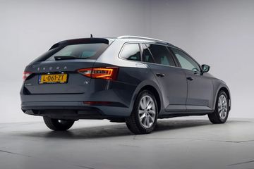 Voertuigafbeelding 37