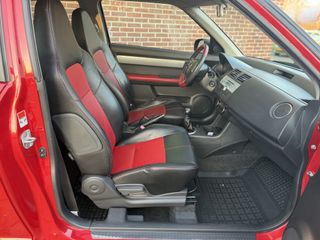 Voertuigafbeelding 13