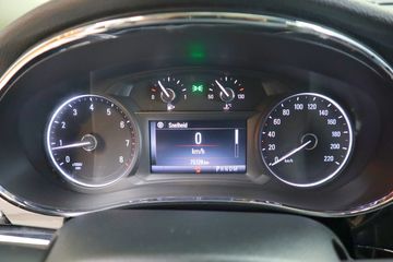 Voertuigafbeelding 4