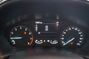 Voertuigafbeelding 9