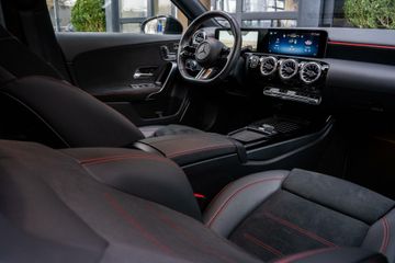 Voertuigafbeelding 18