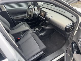 Voertuigafbeelding 10