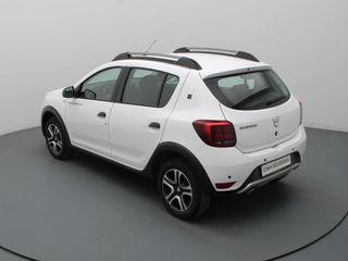 Voertuigafbeelding 12